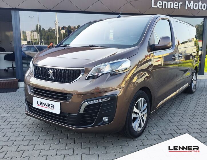 Peugeot Traveller 1