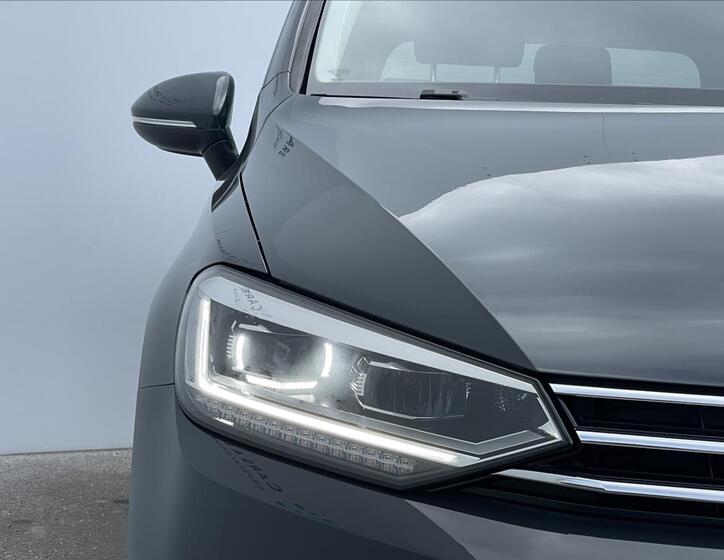 Volkswagen Touran 20