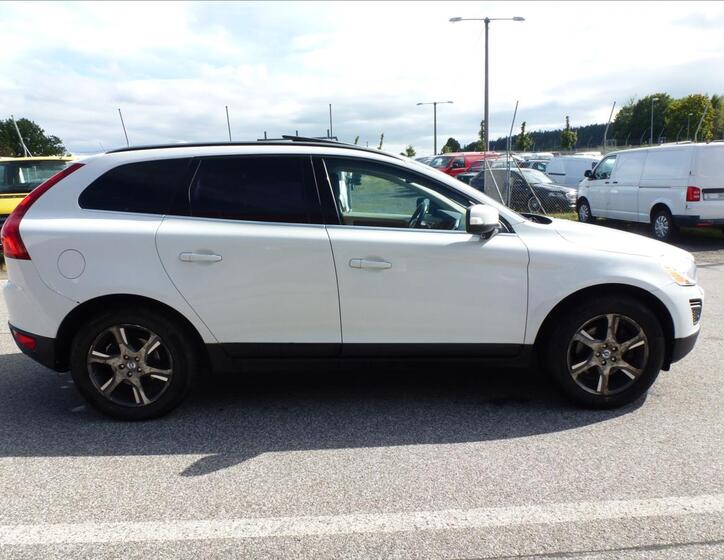 Volvo XC60 6