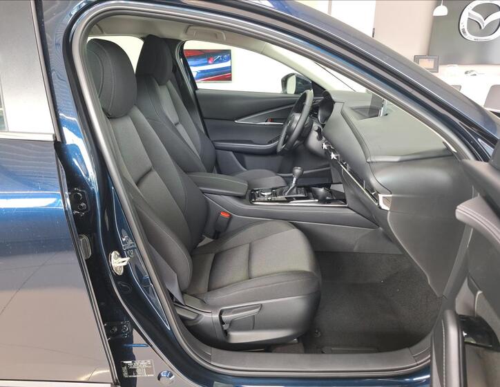 Mazda CX-30 6
