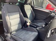 Volkswagen Golf 19