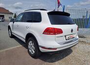 Volkswagen Touareg 4