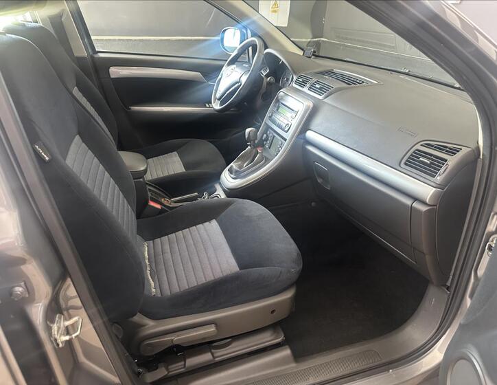 Fiat Croma 16