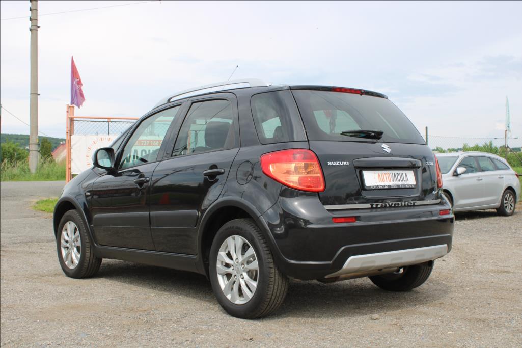 Suzuki SX4