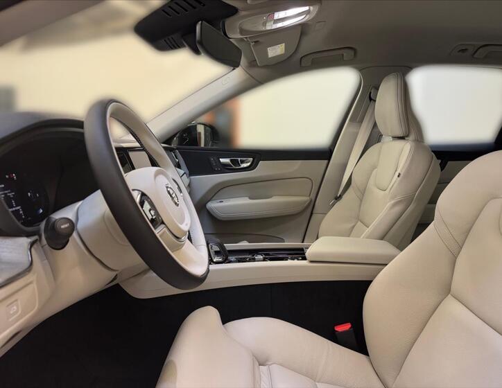 Volvo XC60 7