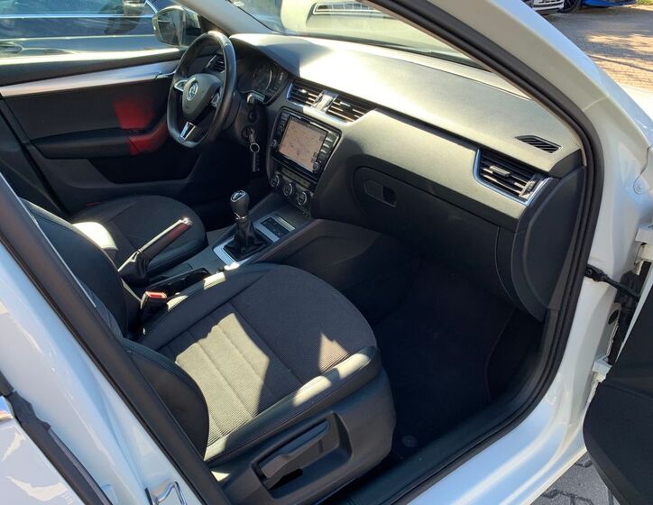 Škoda Octavia 21