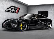 Porsche Taycan 1