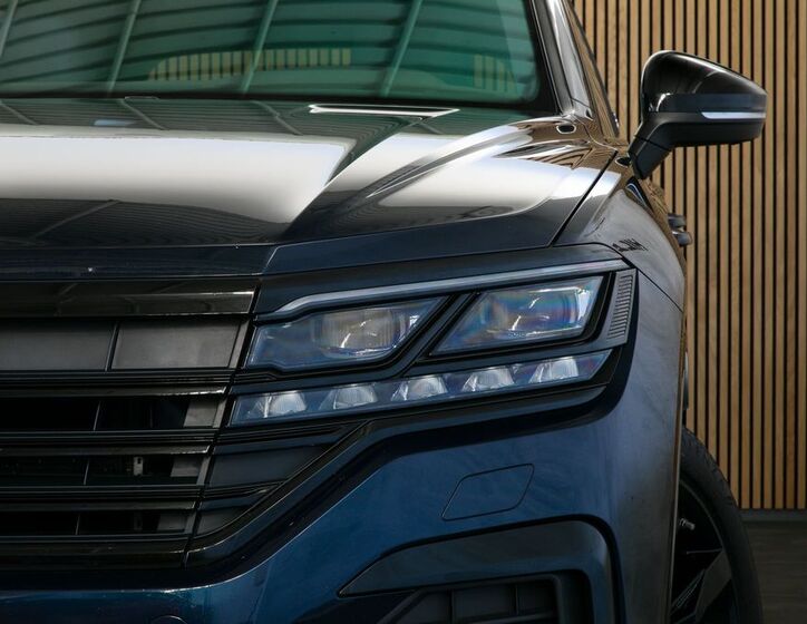 Volkswagen Touareg 7