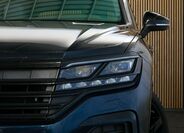Volkswagen Touareg 7