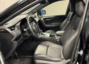 Toyota RAV4 8