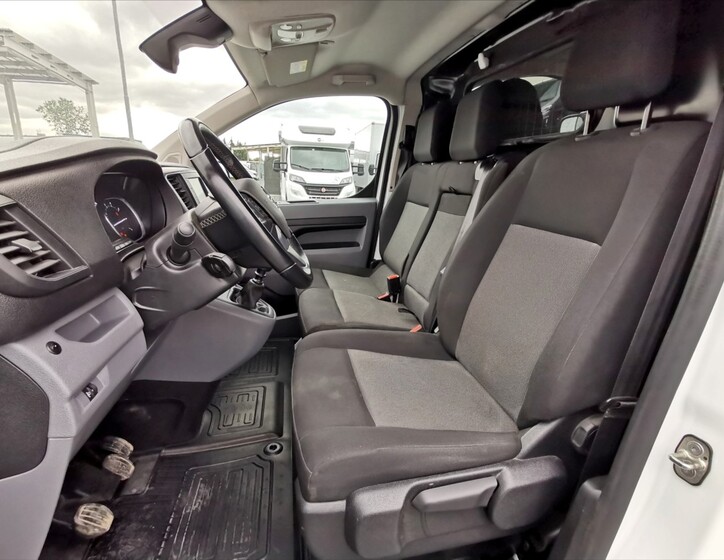 Opel Vivaro 5