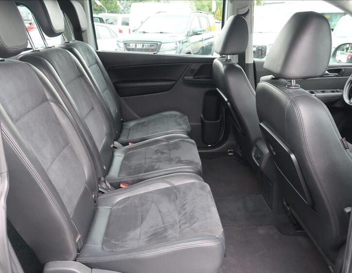 Volkswagen Sharan 20