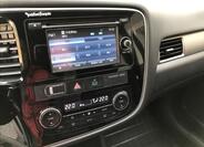 Mitsubishi Outlander 11