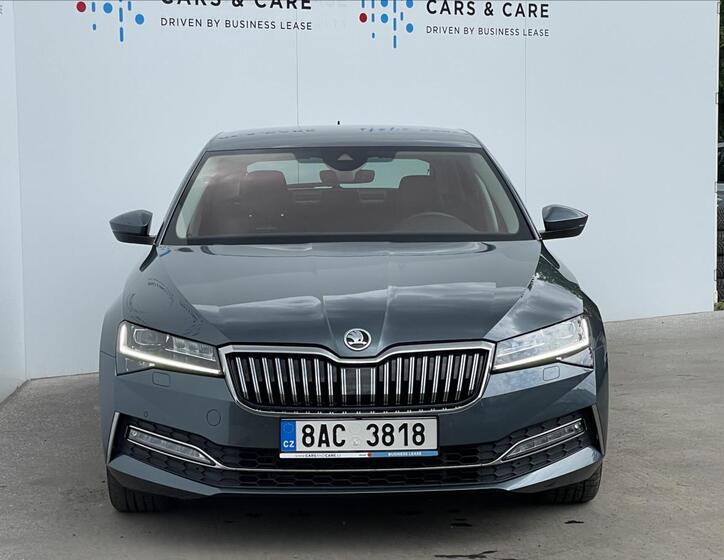 Škoda Superb 23