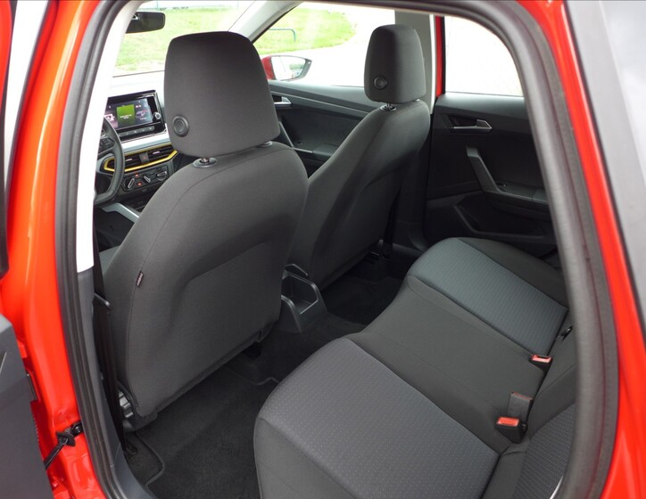 Seat Arona 27