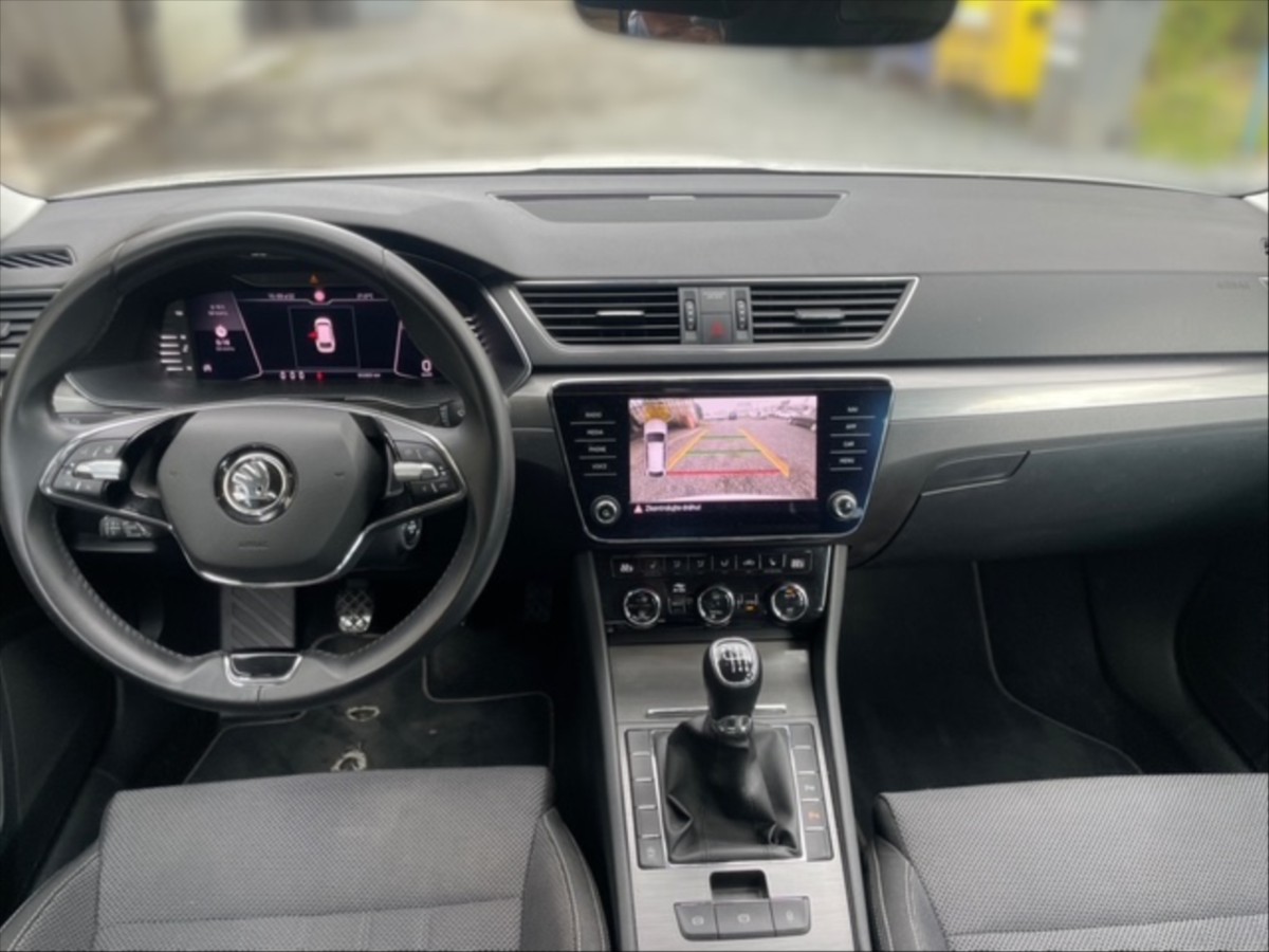 Škoda Superb