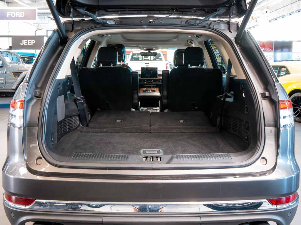 Lincoln Aviator