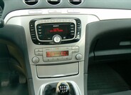 Ford S-MAX 13