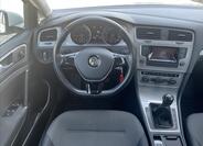 Volkswagen Golf 11