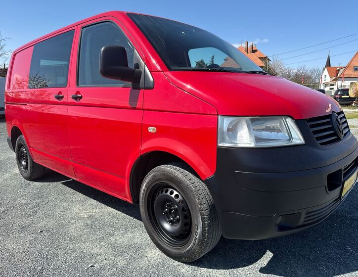 Volkswagen Transporter 1