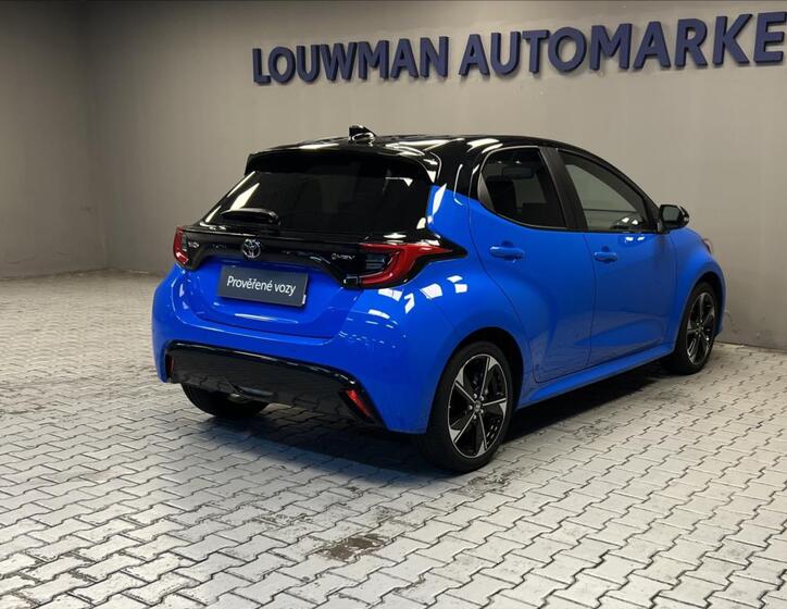 Toyota Yaris 2