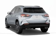 Mercedes-Benz GLA 4