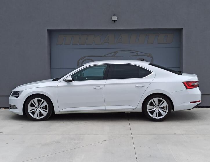 Škoda Superb 7