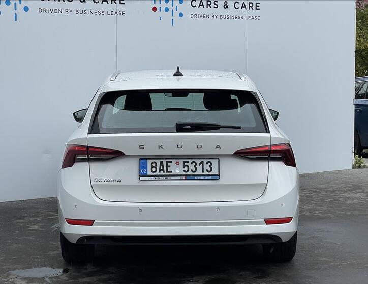 Škoda Octavia 23