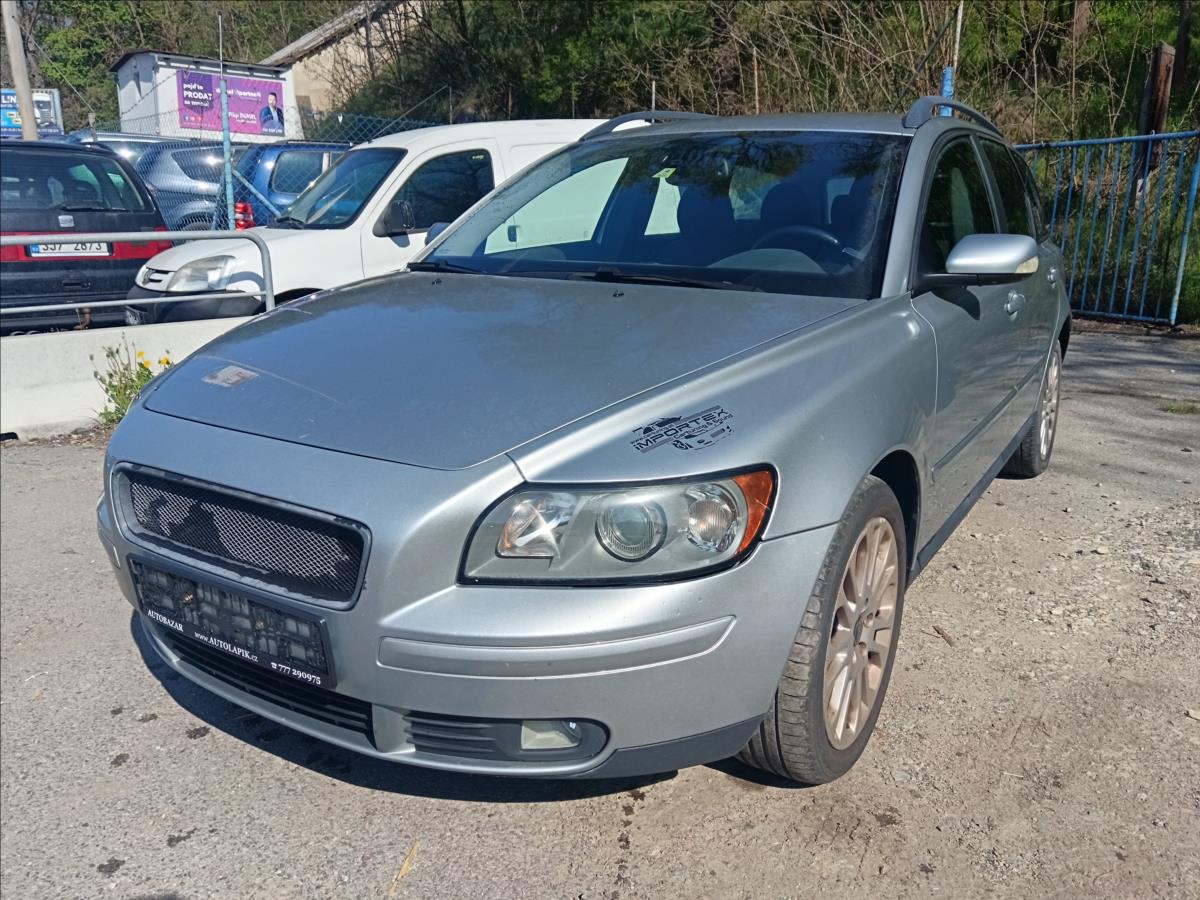 Volvo V50