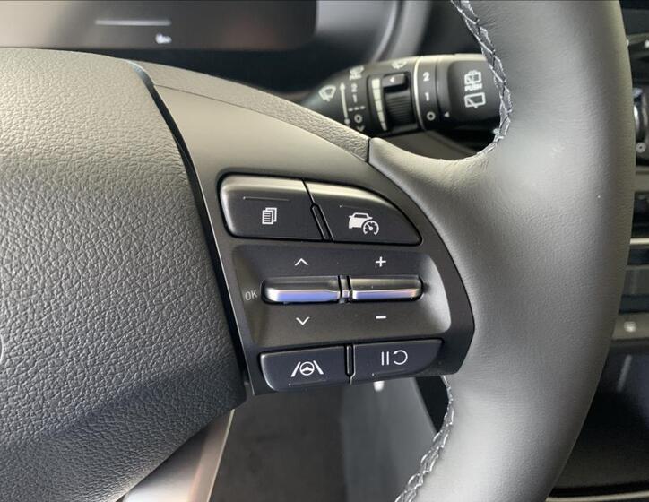 Hyundai i30 31