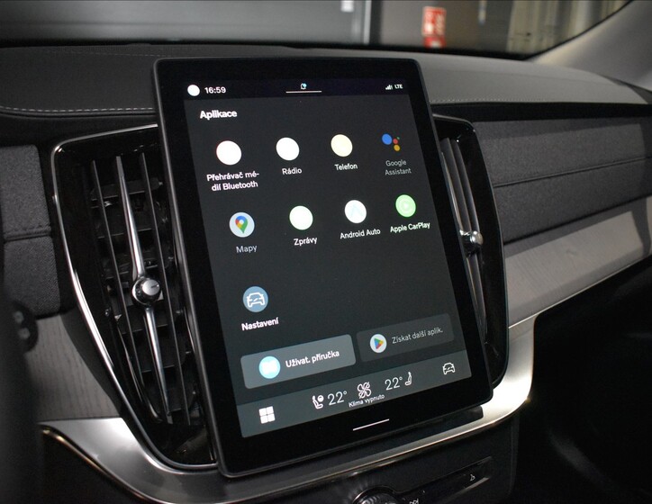 Volvo XC90 30