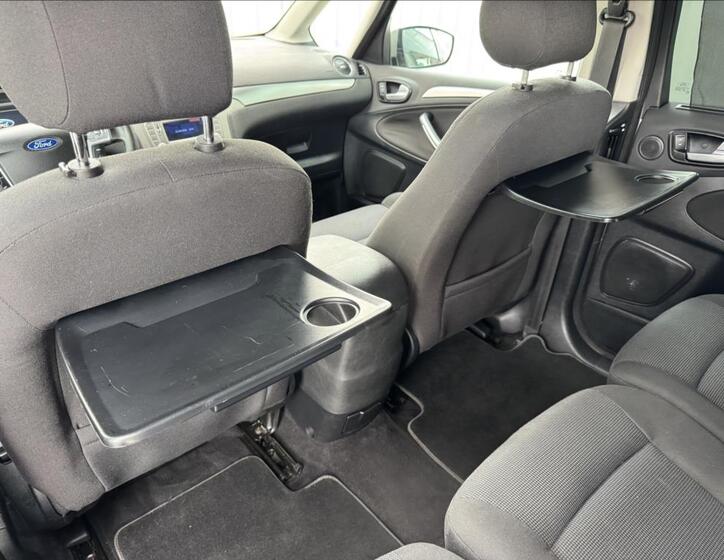Ford Galaxy 21