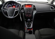 Opel Astra 8