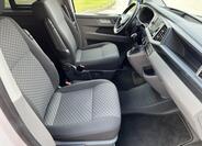 Volkswagen Caravelle 13