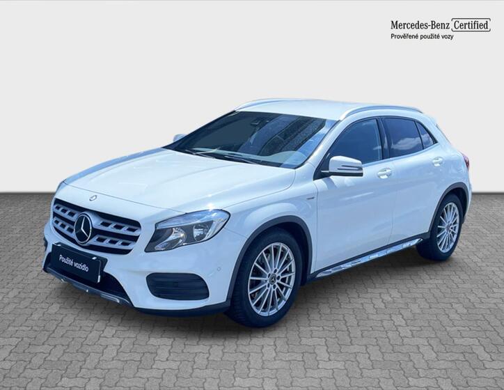 Mercedes-Benz GLA 1
