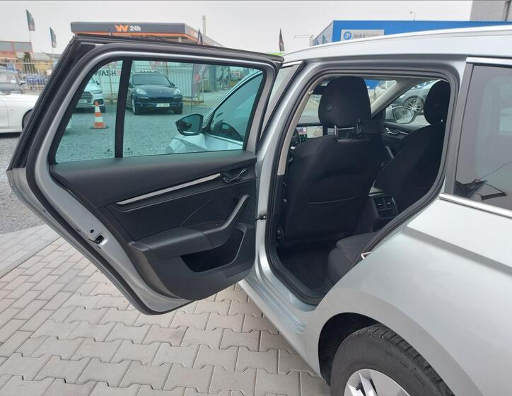 Škoda Octavia 11