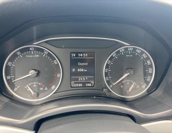 Škoda Octavia 16