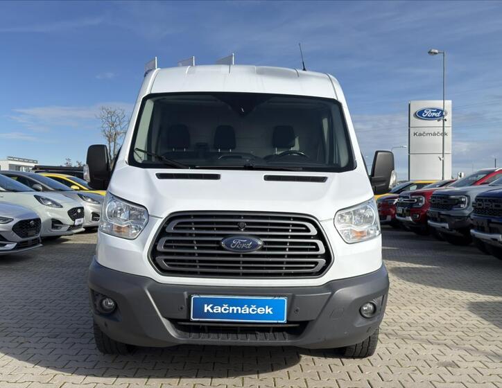 Ford Transit 8