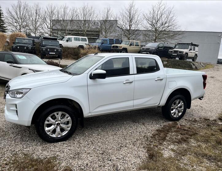 Isuzu D-Max 4