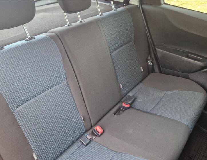 Toyota Yaris 18