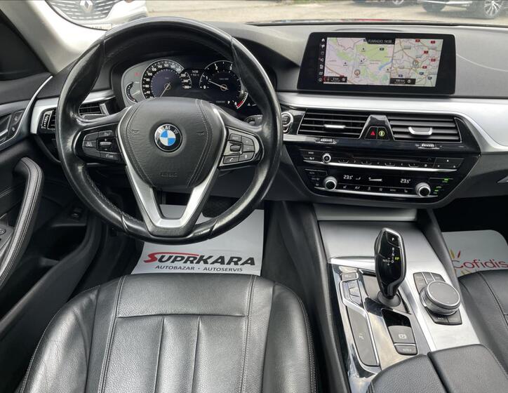 BMW Řada 5 12