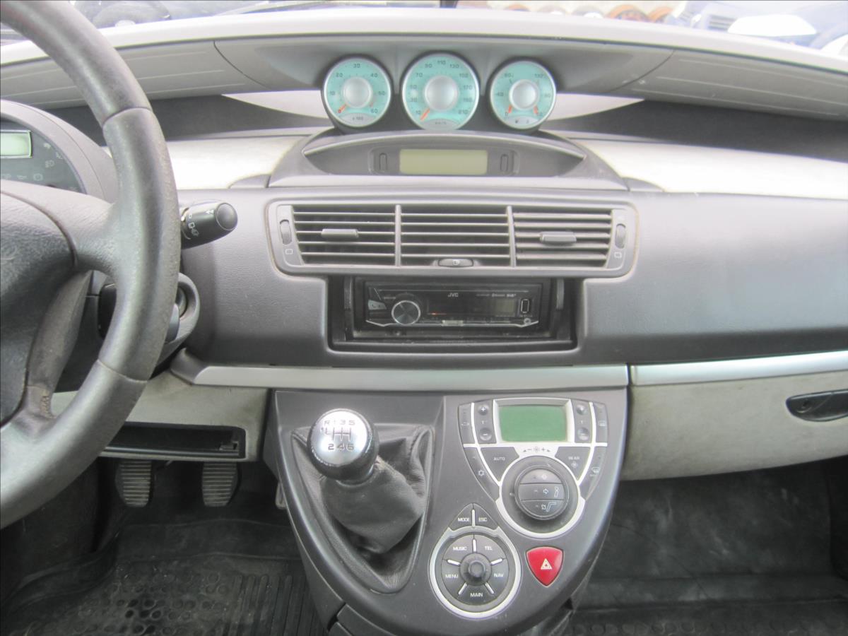 Peugeot 807
