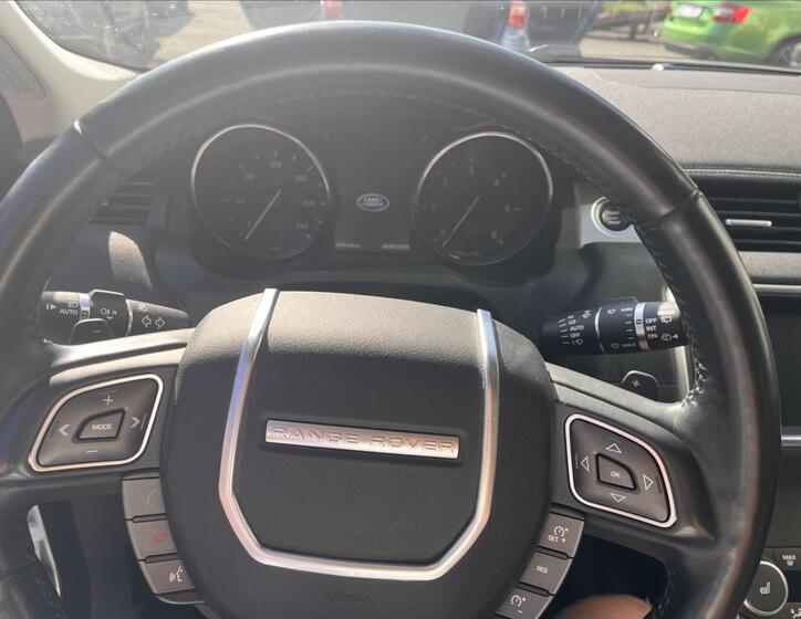 Land Rover Range Rover Evoque 12