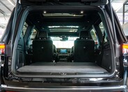 Jeep Wagoneer 7