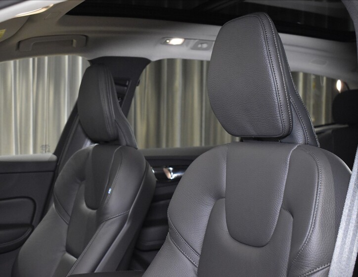 Volvo XC60 14