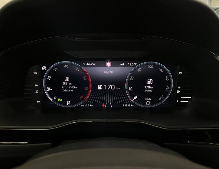 Škoda Superb 14