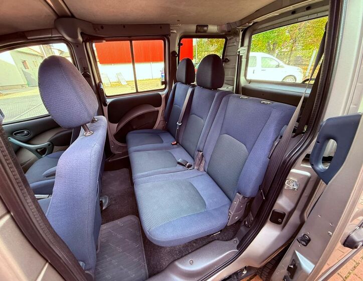 Fiat Dobló 11