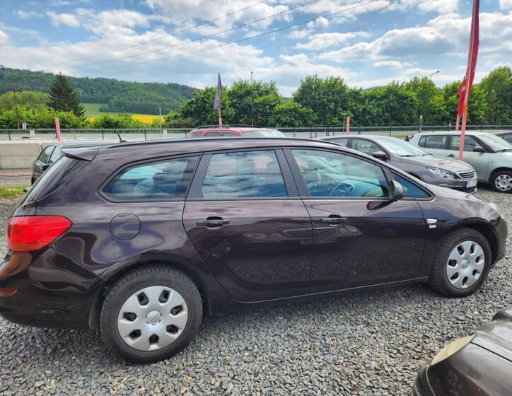 Opel Astra 5