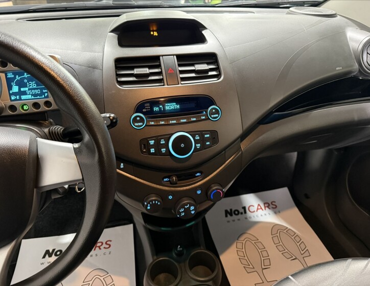 Chevrolet Spark 10