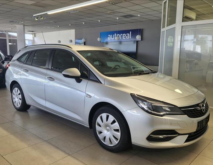 Opel Astra 1
